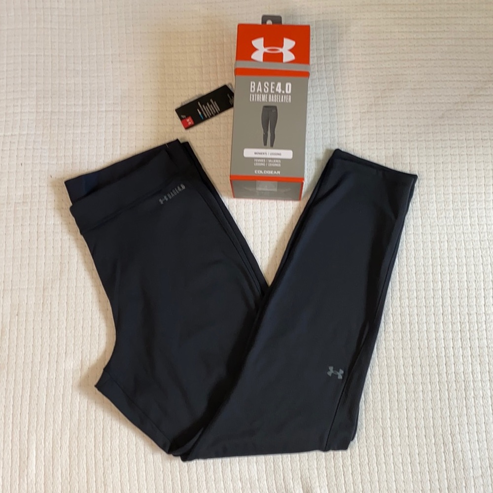 NWT Under Armour Extreme BaseLayer Base 4 Legging